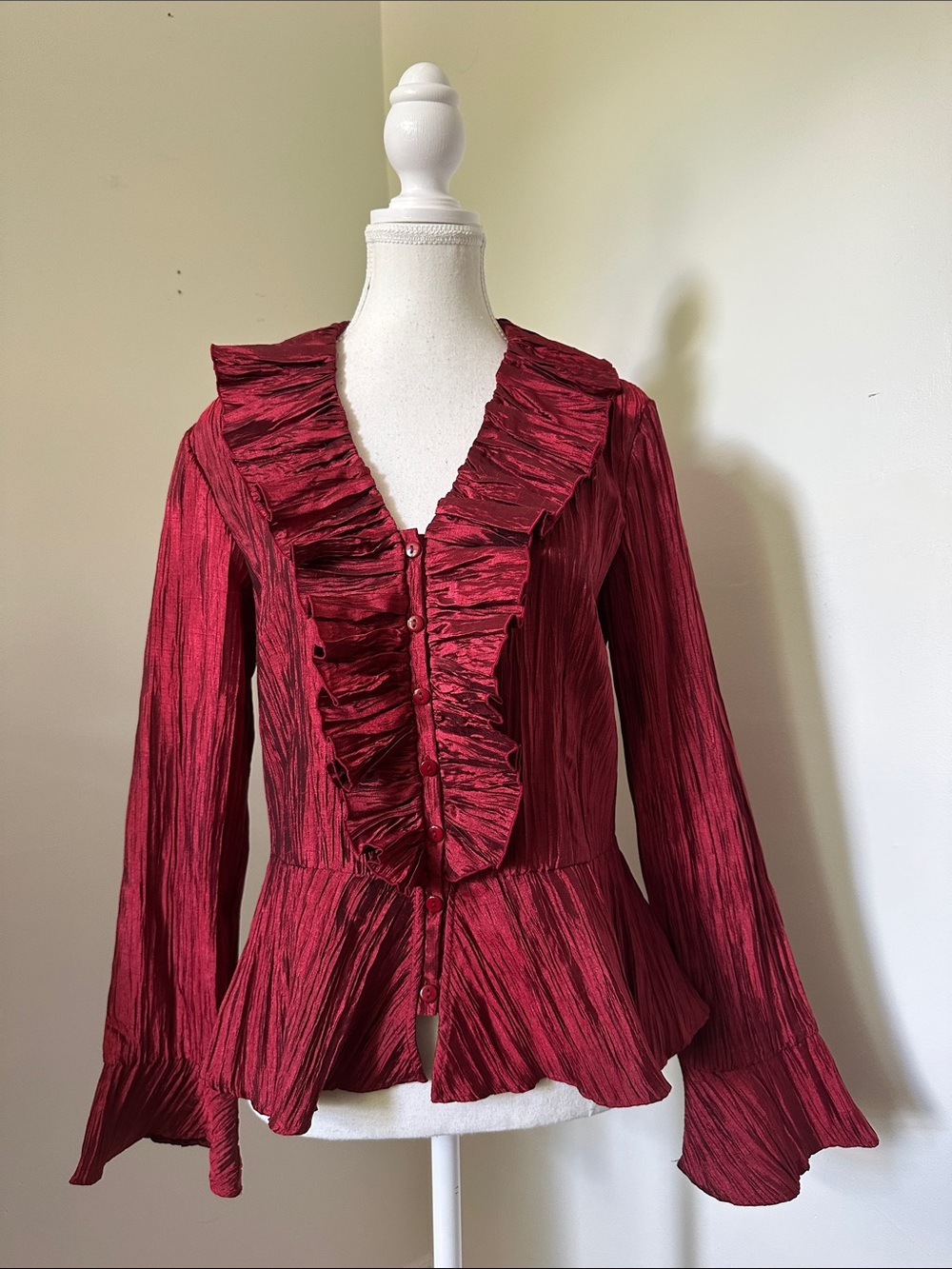 NYGARD COLLECTION Red Ruffle Textured Renfair Whimsigoth Victorian Blouse Sz 8